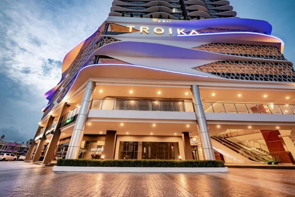 Sina Troika Residence Kota Bharu 2Br Wifi Netflix Pool Extérieur photo